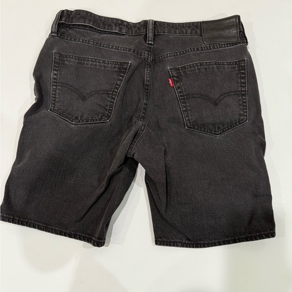 Levi's Black Denim shorts Classic Style - Picture 2 of 3